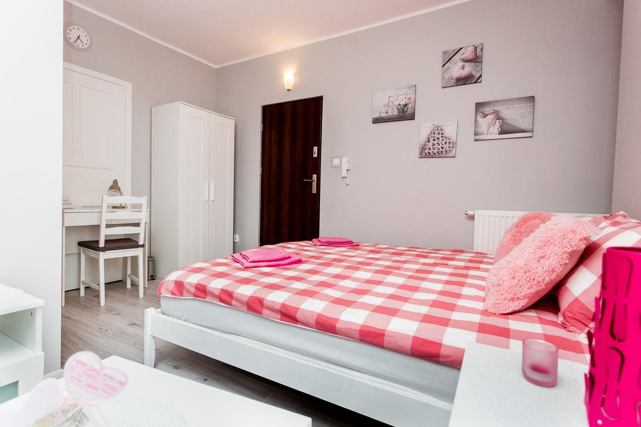 Grey House Pansiyon Wroclaw Dış mekan fotoğraf