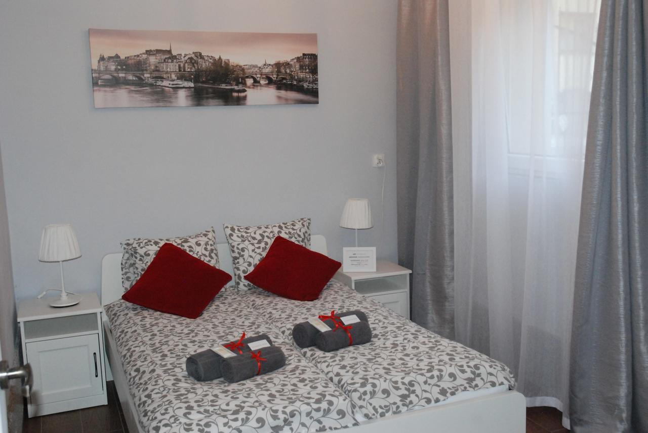 Grey House Pansiyon Wroclaw Dış mekan fotoğraf